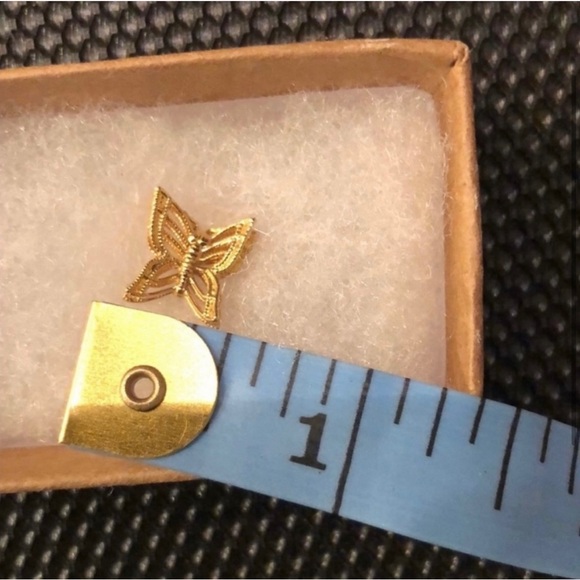 NWOT Butterfly earrings - Picture 3 of 4